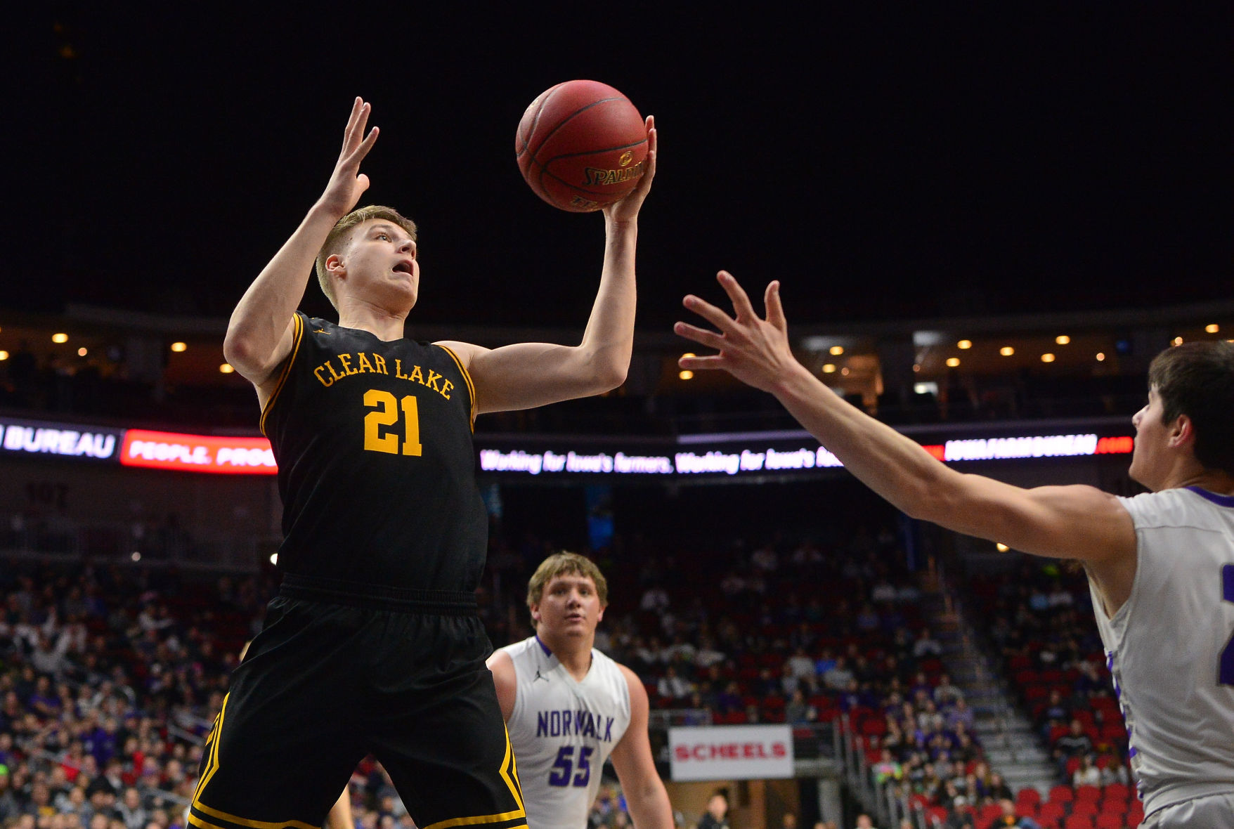 State BBall Clear Lake vs. Norwalk 2